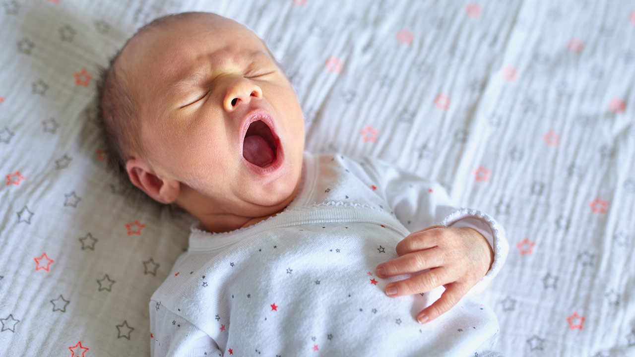 why-do-babies-fall-asleep-while-eating-explaining-those-little-food-comas